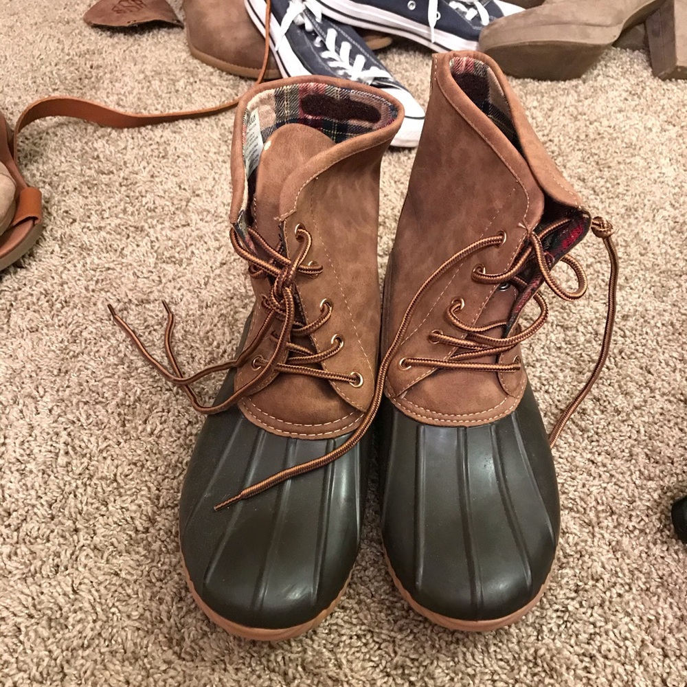 Marly Lilly duck boots